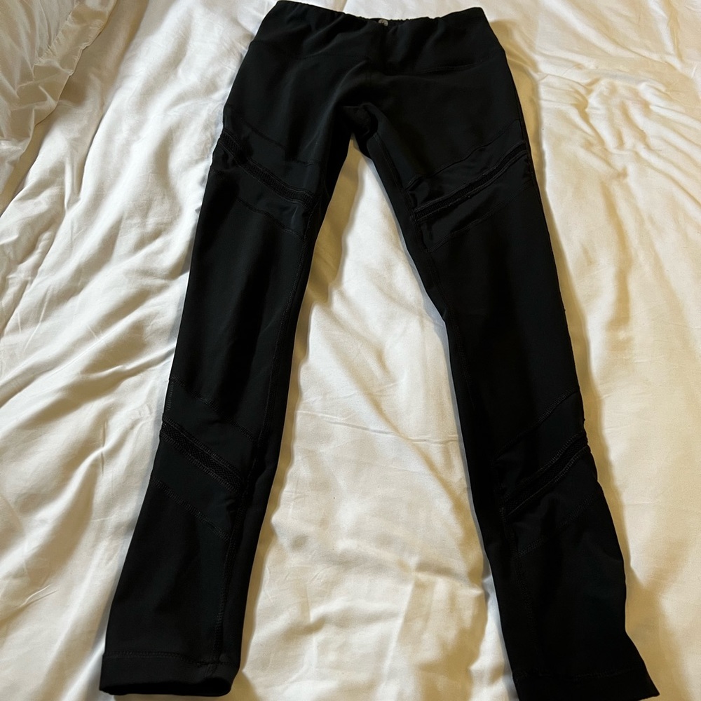 Black leggings